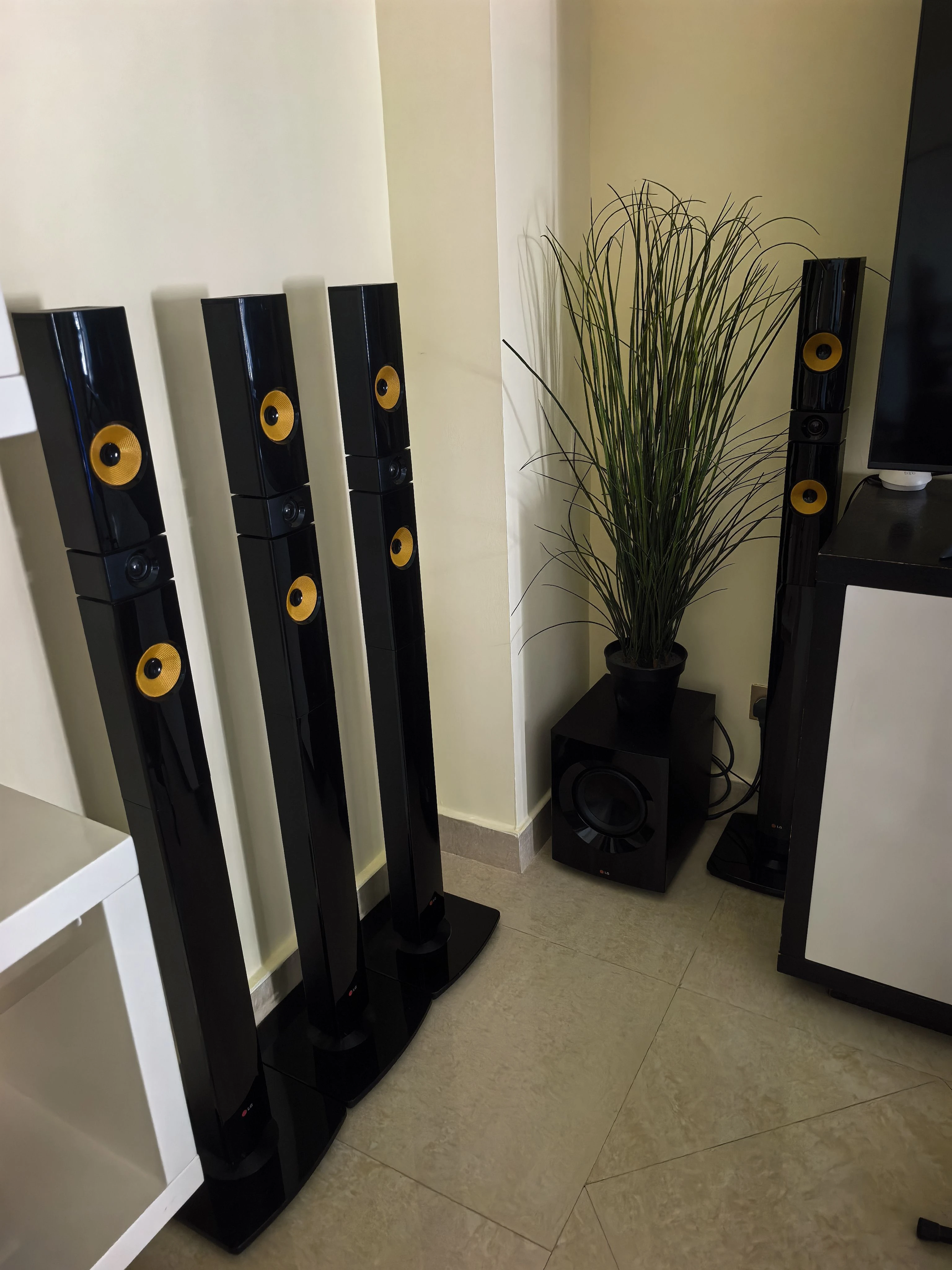 LG Home Theater