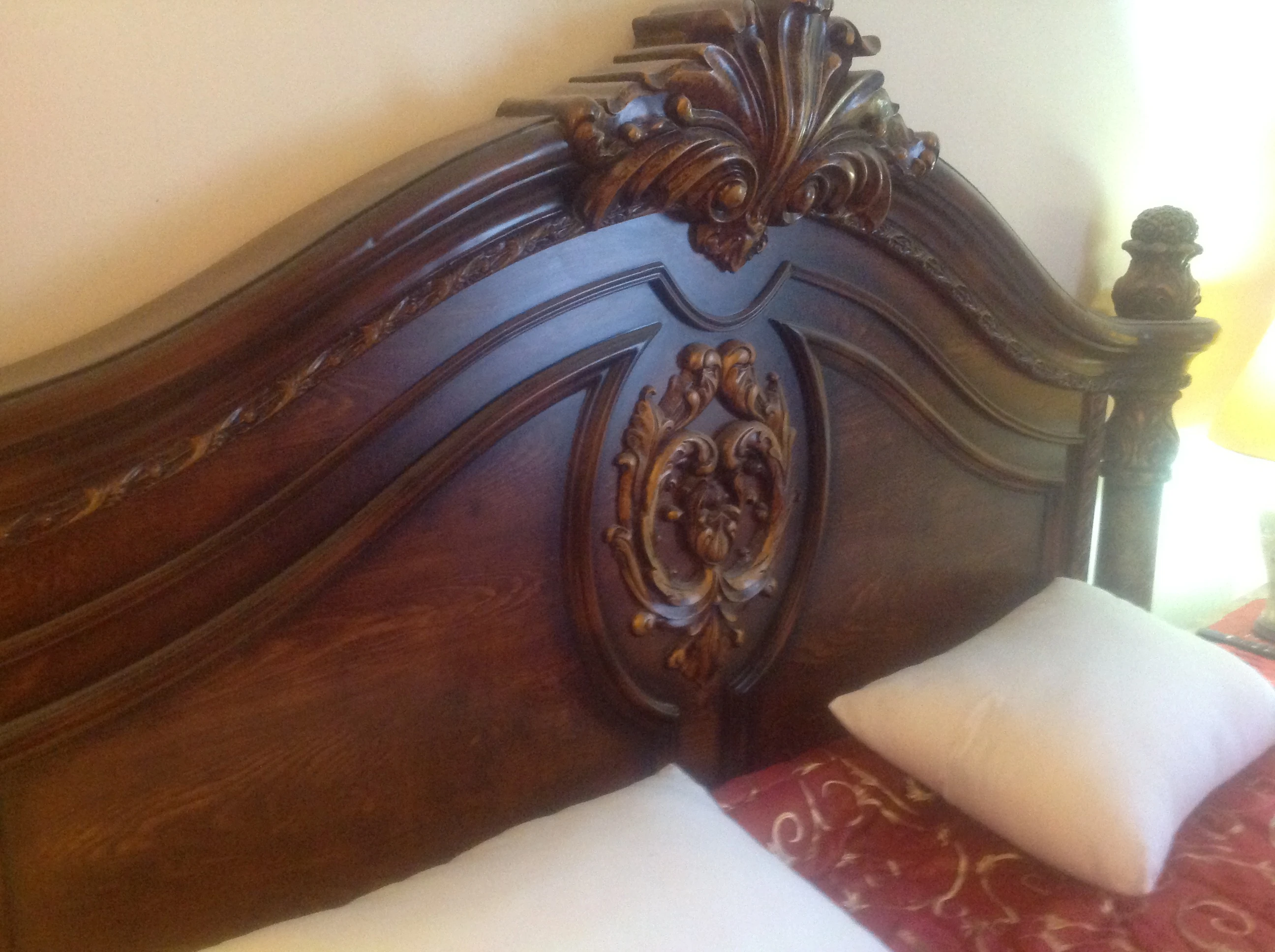 Bedroom Suite For Sale
