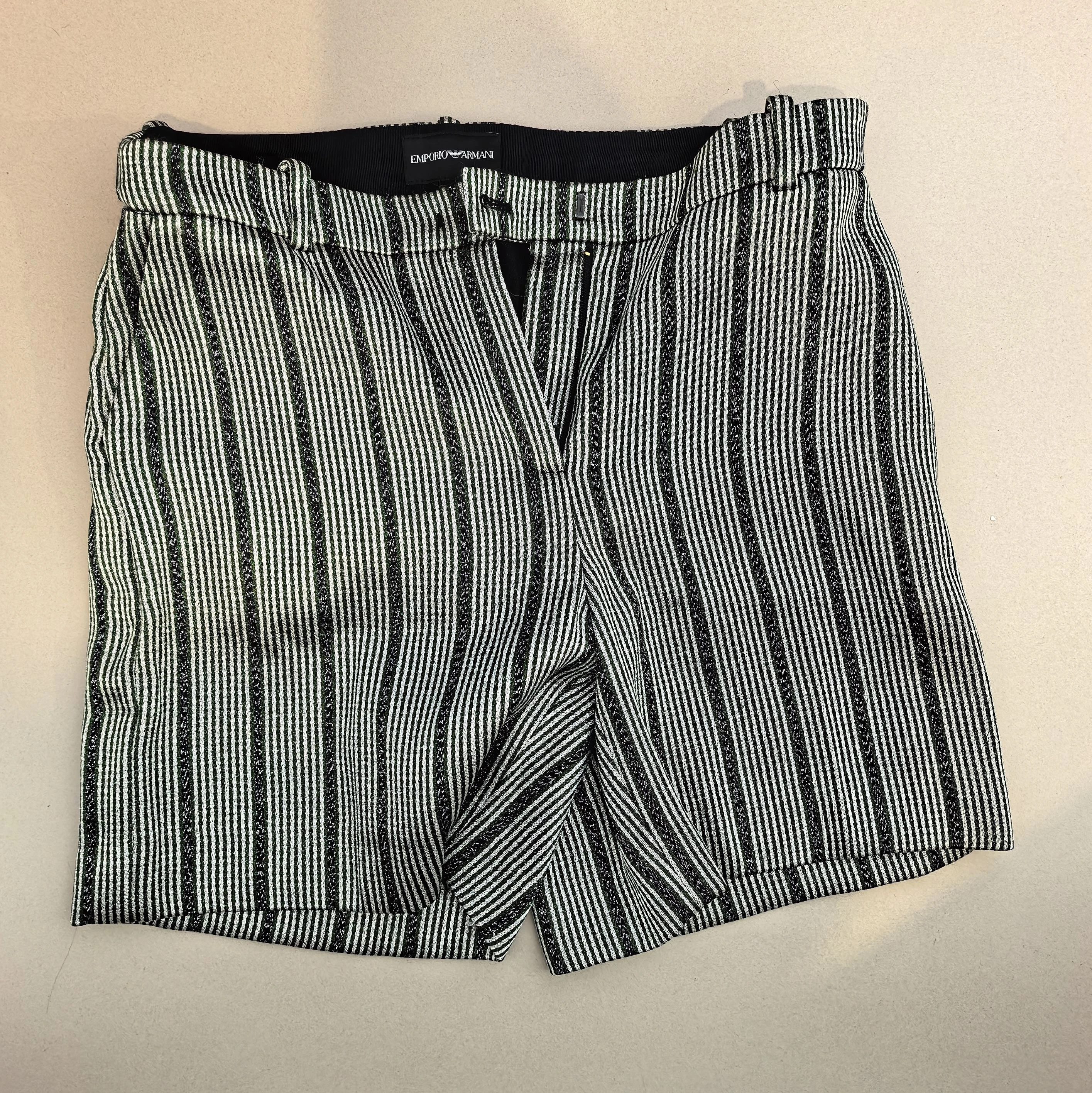 Originál Armani shorts for ladies