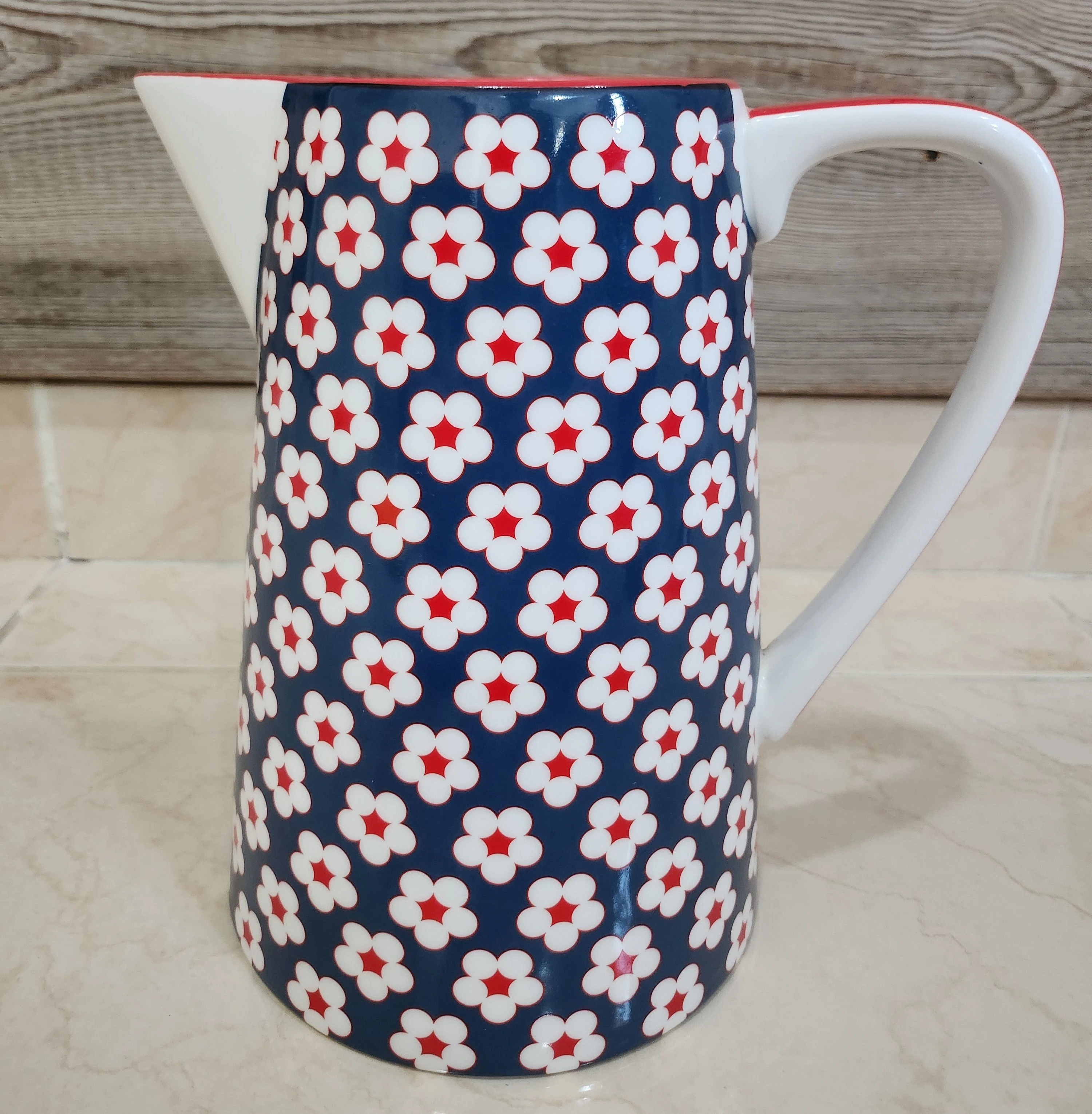 Christopher Vine Cotton Bud Jug(pitcher)